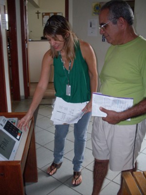 Eleitores retardatários procuram cartório eleitoral nos últimos instantes – Existem 154.451 eleitores aptos para votarem eleitores retardatarios